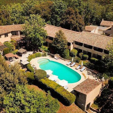 Hotel L'Estirado Des Adrets Les Adrets-de-l'Estérel Esterno foto