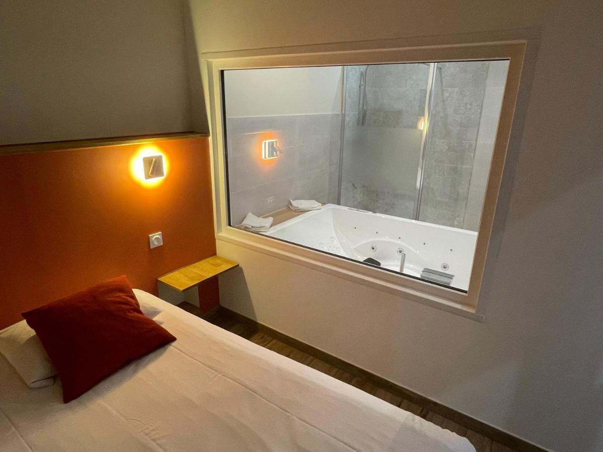 Hotel L'Estirado Des Adrets Les Adrets-de-l'Estérel Esterno foto