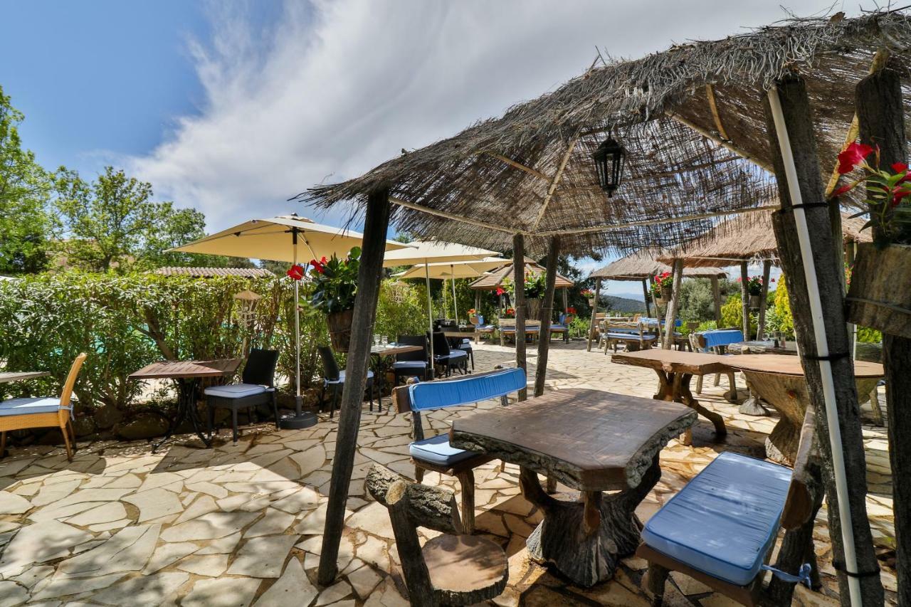 Hotel L'Estirado Des Adrets Les Adrets-de-l'Estérel Esterno foto