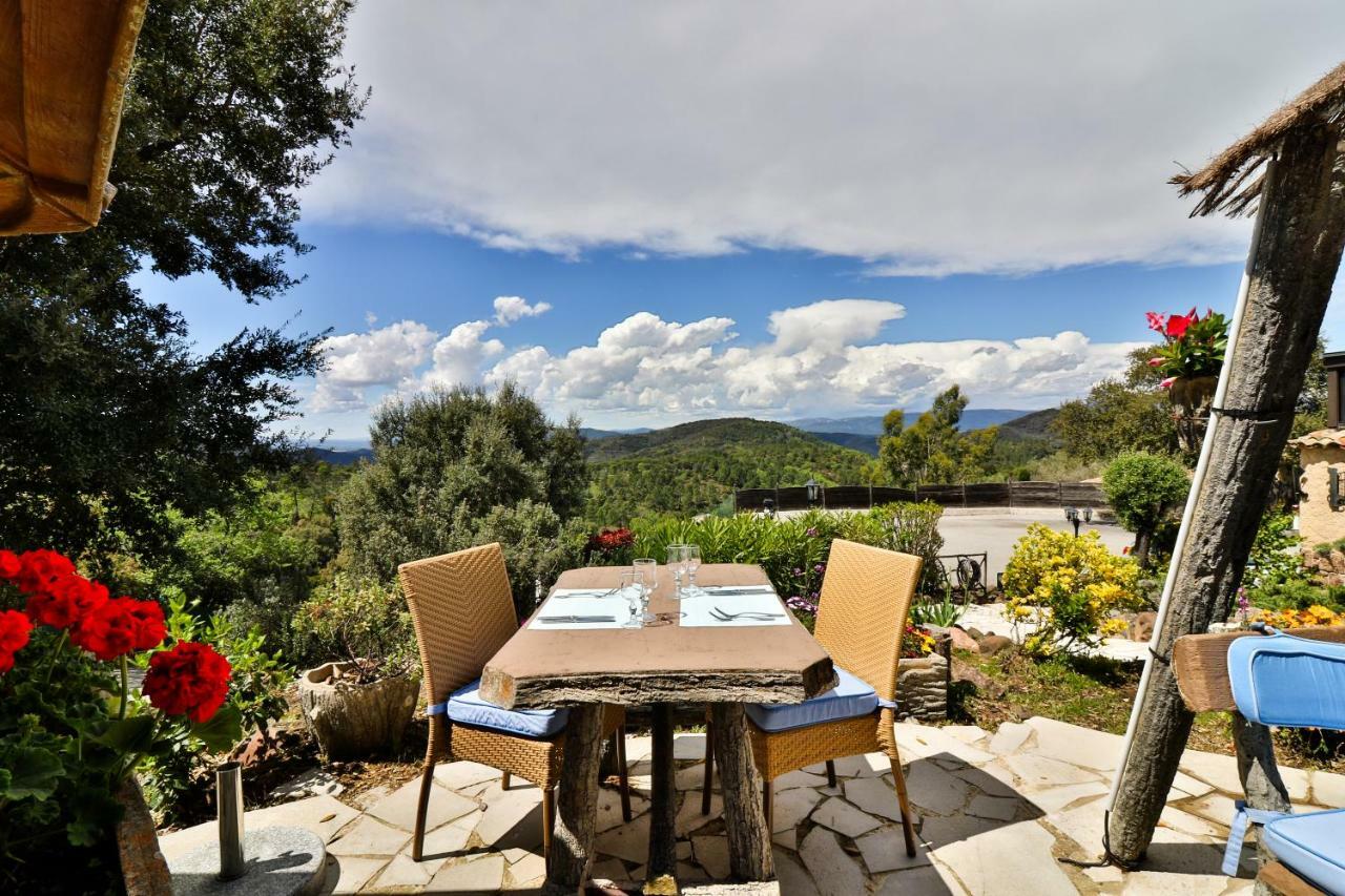 Hotel L'Estirado Des Adrets Les Adrets-de-l'Estérel Esterno foto