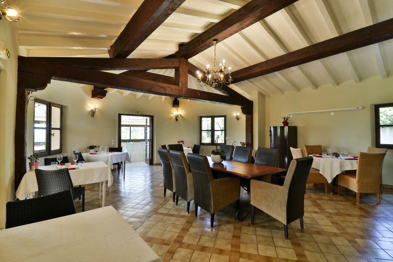 Hotel L'Estirado Des Adrets Les Adrets-de-l'Estérel Esterno foto